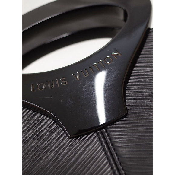 Louis Vuitton Demi Lune Epi Handbag - Picture 7 of 9